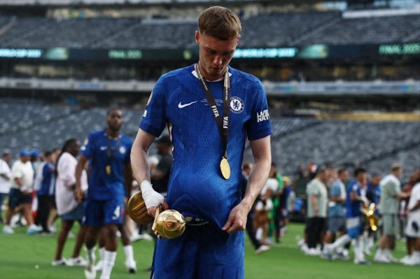 犇牛聚财 瓜迪奥拉看走眼 卖掉了德布劳内最佳接班人 帕尔默2年涨1亿欧